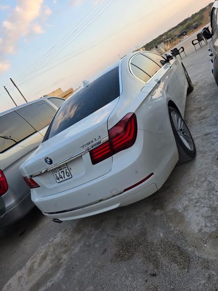 بي إم دبليو 730 2013 - صورة 2
