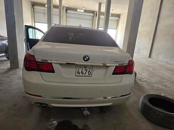 بي إم دبليو 730 2013 - صورة 4