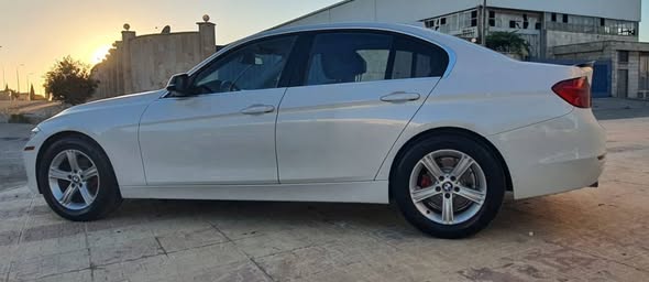 بي إم دبليو 328i 2014 - صورة 2