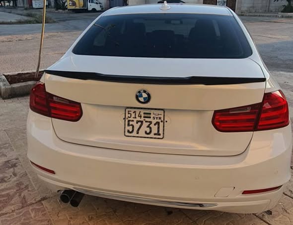 بي إم دبليو 328i 2014 - صورة 3