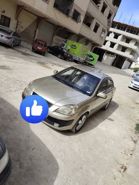 كيا ريو 2007 - صورة 1