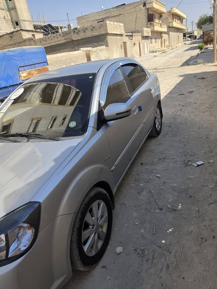 كيا ريو 2010 - صورة 4