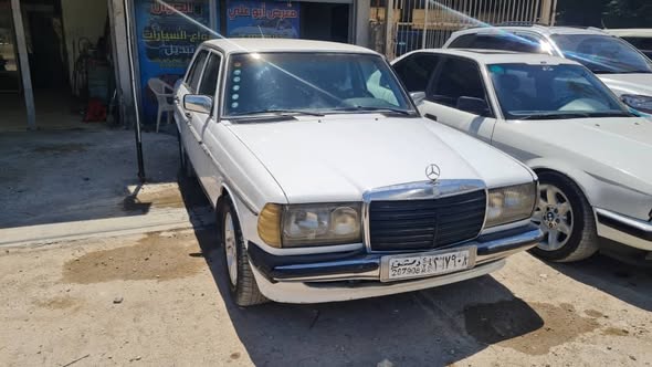 مرسيدس 230 1978 - صورة 5