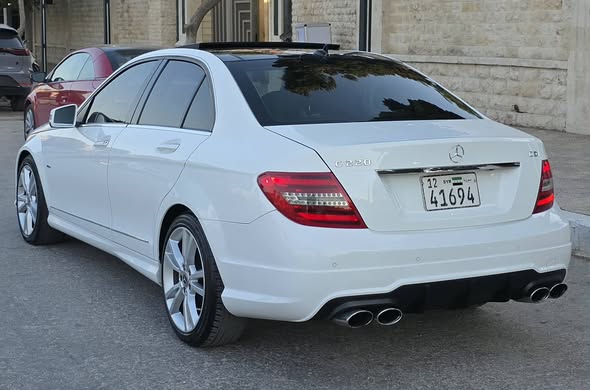 مرسيدس C220 2014 - صورة 4