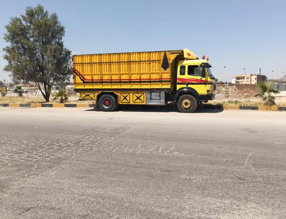 مرسيدس 1924 2001 - صورة 1