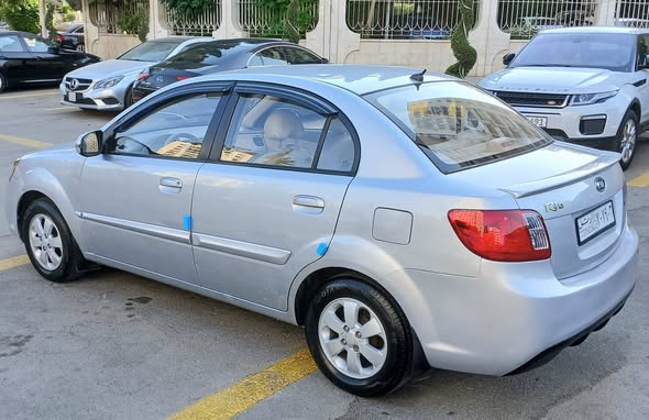 كيا ريو 2010 - صورة 2