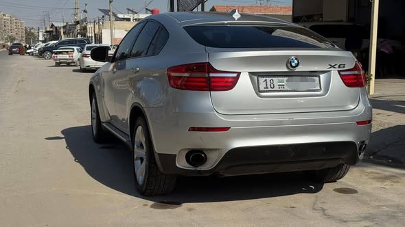 بي إم دبليو اكس 6 2013 - صورة 1