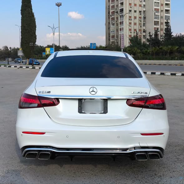 مرسيدس E300 2017 - صورة 5