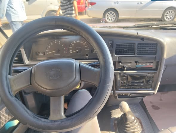 تويوتا بيك أب 1993 - صورة 5