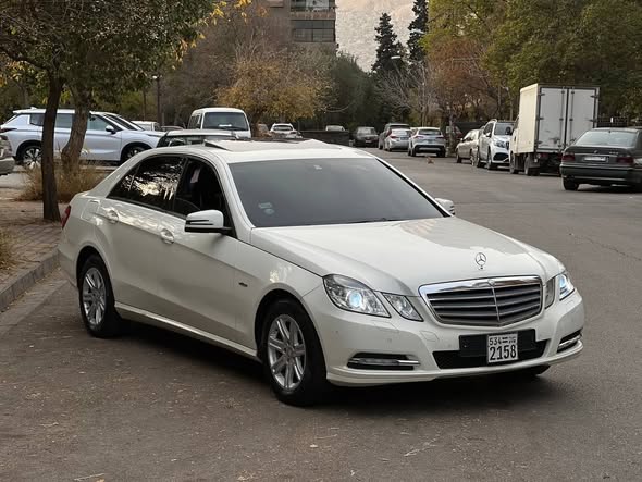 مرسيدس E200 2012 - صورة 4