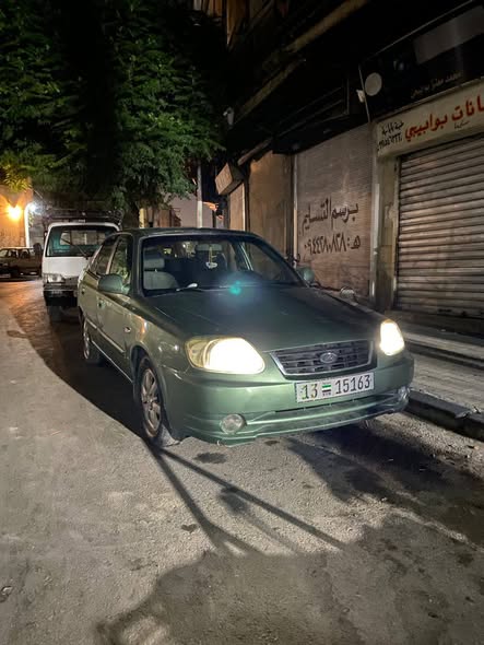 هيونداي أكسنت 2003 - صورة 1