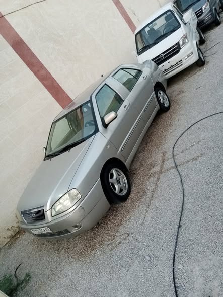 شيري S25 2009 - صورة 4