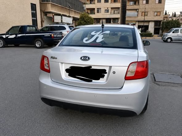 كيا ريو 2010 - صورة 4