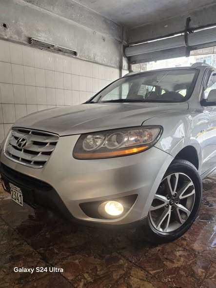 هيونداي سانتافي 2010 - صورة 5
