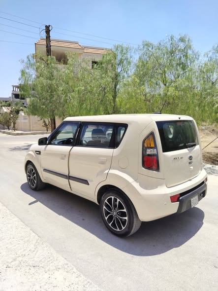 كيا سول 2010 - صورة 4