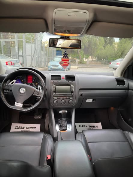 فولكس فاجن غولف GTI 2006 - صورة 2
