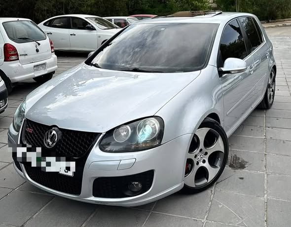 فولكس فاجن غولف GTI 2006 - صورة 3