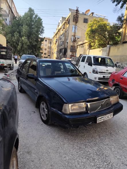 فولفو 940 1993 - صورة 1