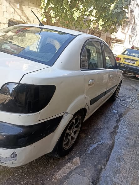 كيا ريو 2007 - صورة 1