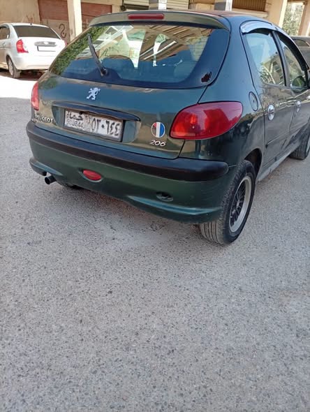 بيجو 206 2006 - صورة 2