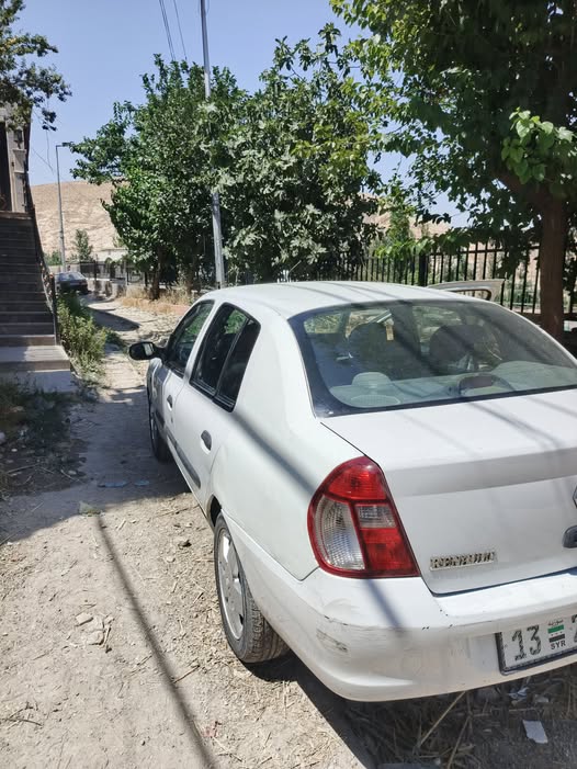 رينو كليو 2008