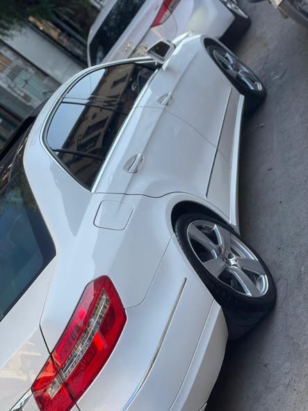 مرسيدس E350 2013 - صورة 4