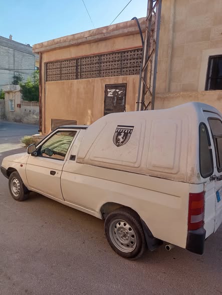 سكودا بيك أب 1994 - صورة 4