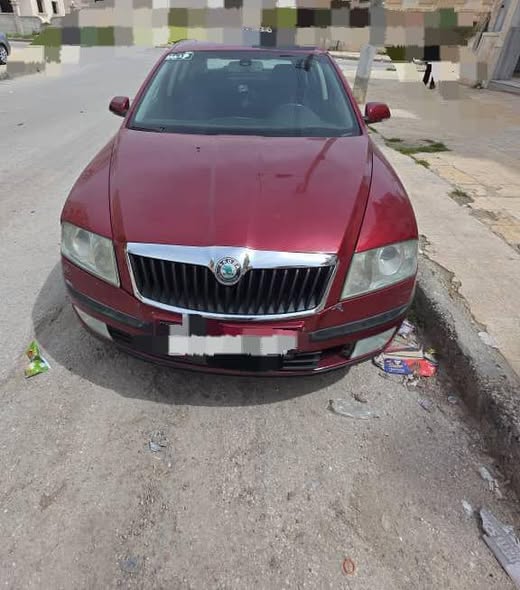سكودا أوكتافيا 2007 - صورة 2