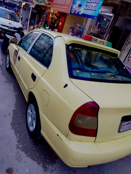 هيونداي فيرنا 2009 - صورة 3