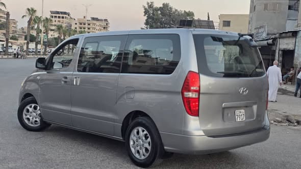 هيونداي H-1 2011 - صورة 3