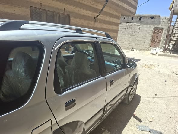 زوتاي نوماد 2008 - صورة 1