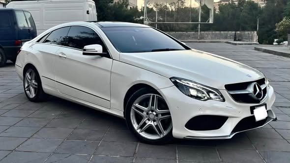 مرسيدس E350 2012 - صورة 2