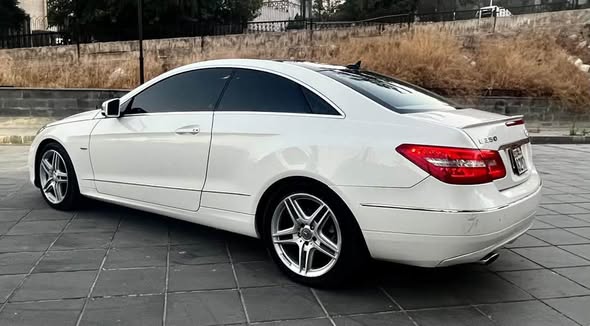 مرسيدس E350 2012 - صورة 5