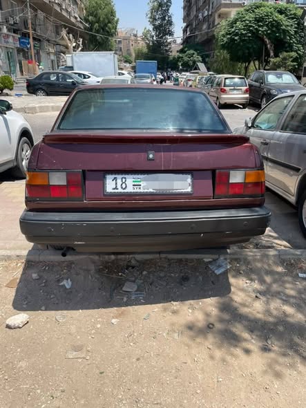 فولفو 460 1993 - صورة 1
