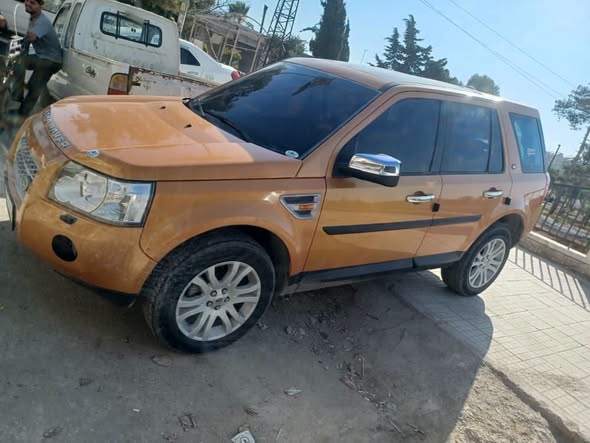لاندروفر فريلاندر 2008 - صورة 1