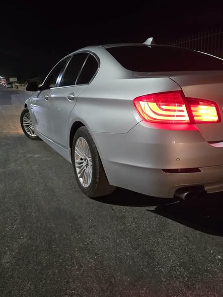 بي ام دبليو 5 Series 2012 - صورة 1