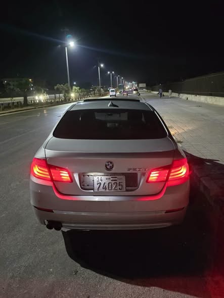 بي ام دبليو 5 Series 2012 - صورة 5