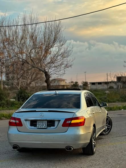 مرسيدس E300 2011 - صورة 2