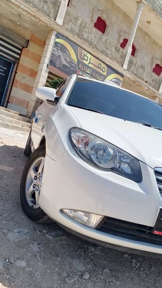 هيونداي أفانتي 2009 - صورة 5