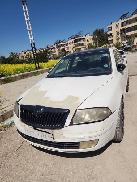 سكودا اوكتافيا 2007 - صورة 3