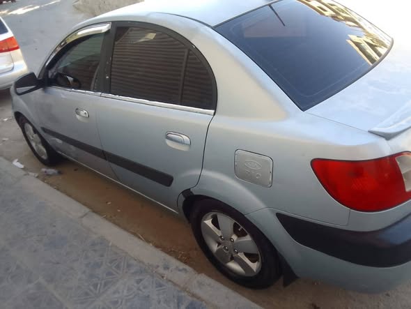كيا ريو 2006 - صورة 5
