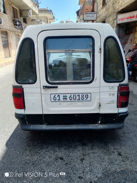 سكودا بيك أب 1996 - صورة 5