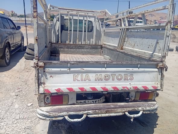 كيا K2400 1995 - صورة 5