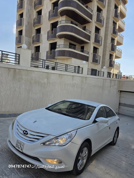 هونداي سوناتا 2012 - صورة 2