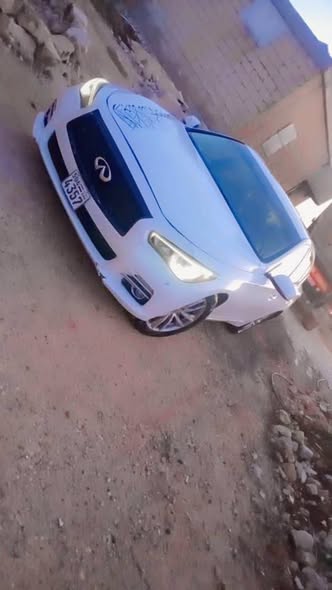 انفينيتي كيو50 2015 - صورة 1