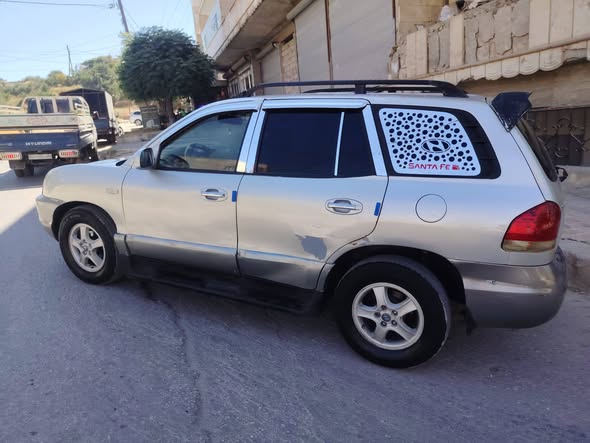هيونداي سنتافي 2005 - صورة 1