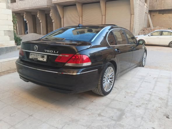 بي ام دبليو 745Li 2002 - صورة 1
