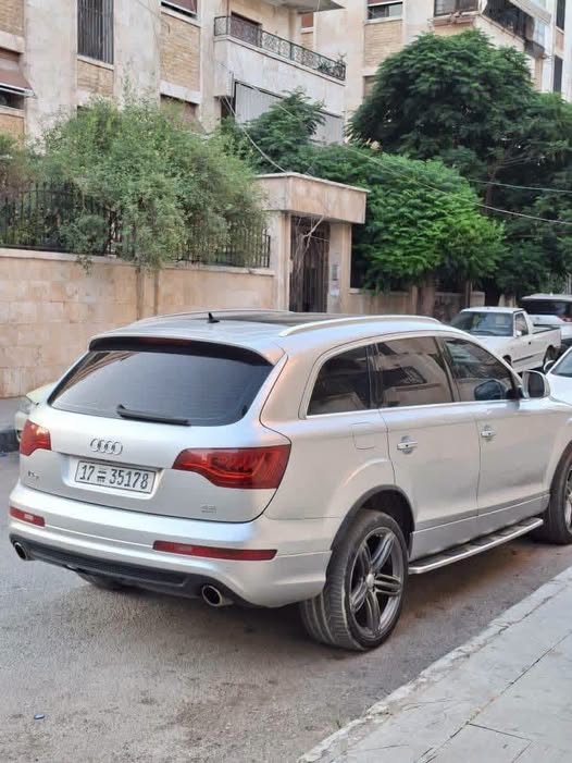 أودي Q7 2007 - صورة 1