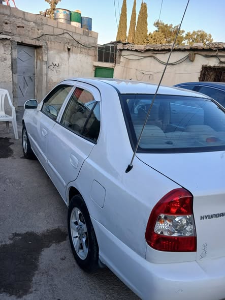 هيونداي فيرنا 2009 - صورة 2