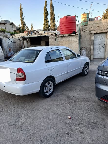 هيونداي فيرنا 2009 - صورة 5